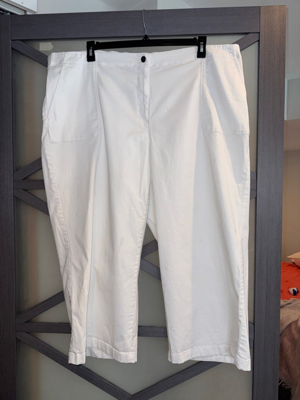 J. Jill White Pull-On Pants